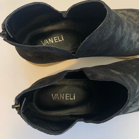 Vaneli Homer Shimmer Suede Bootie - Picture 8 of 10